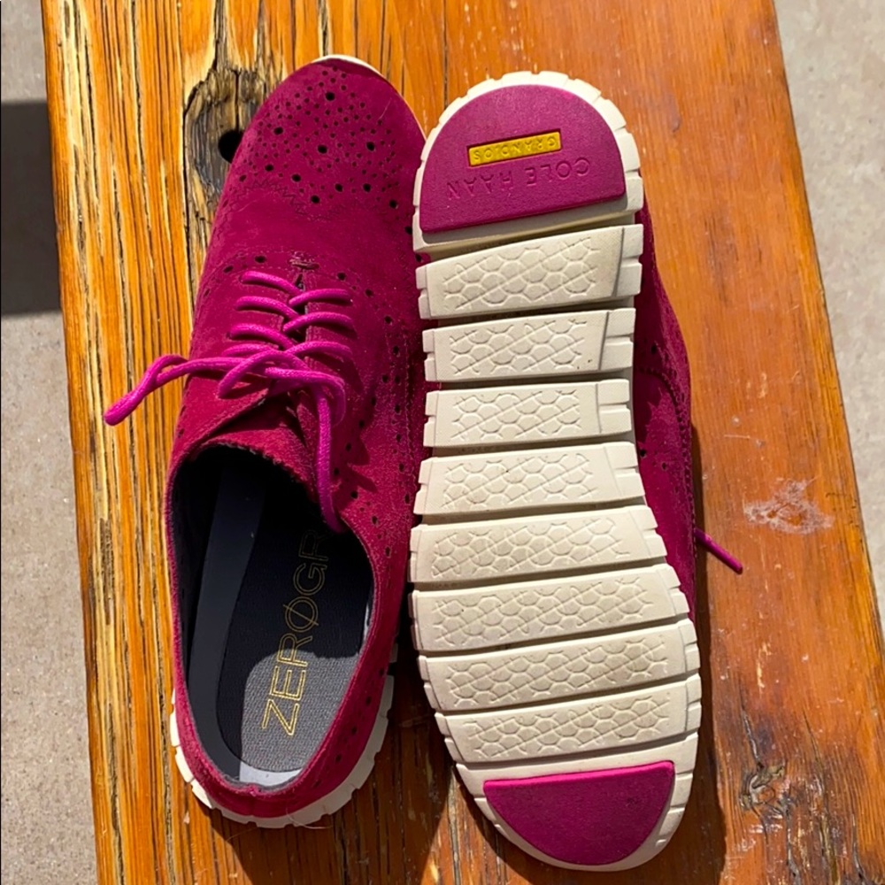 Like New Cole Haan's Zero Gravity Sneakers